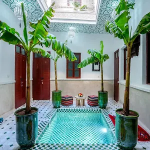 riad-soleil-dhiver-and-spa.marrakeshhotelsmorocco.com/