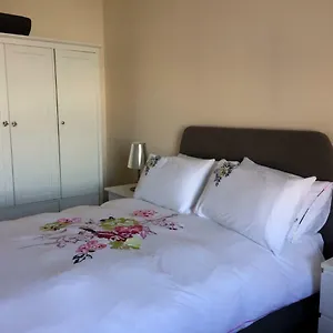 royal-mile-apartment-edinburgh-eh1-1sw.edinburghhotelsuk.org/